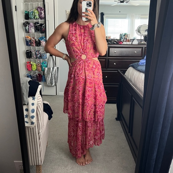 Tiered Floral Maxi Dress - Picture 1 of 8